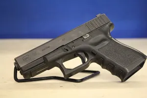  **POLICE TRADE** GLOCK 23 GEN 3 40 S&W