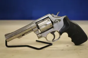 **POLICE TRADE** SMITH & WESSON 64-5 .38 SPL PRE-LOCK
